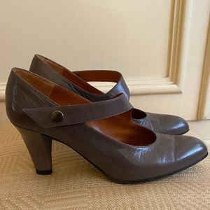 Vintage Charles Jourdan Maryjane Pumps
